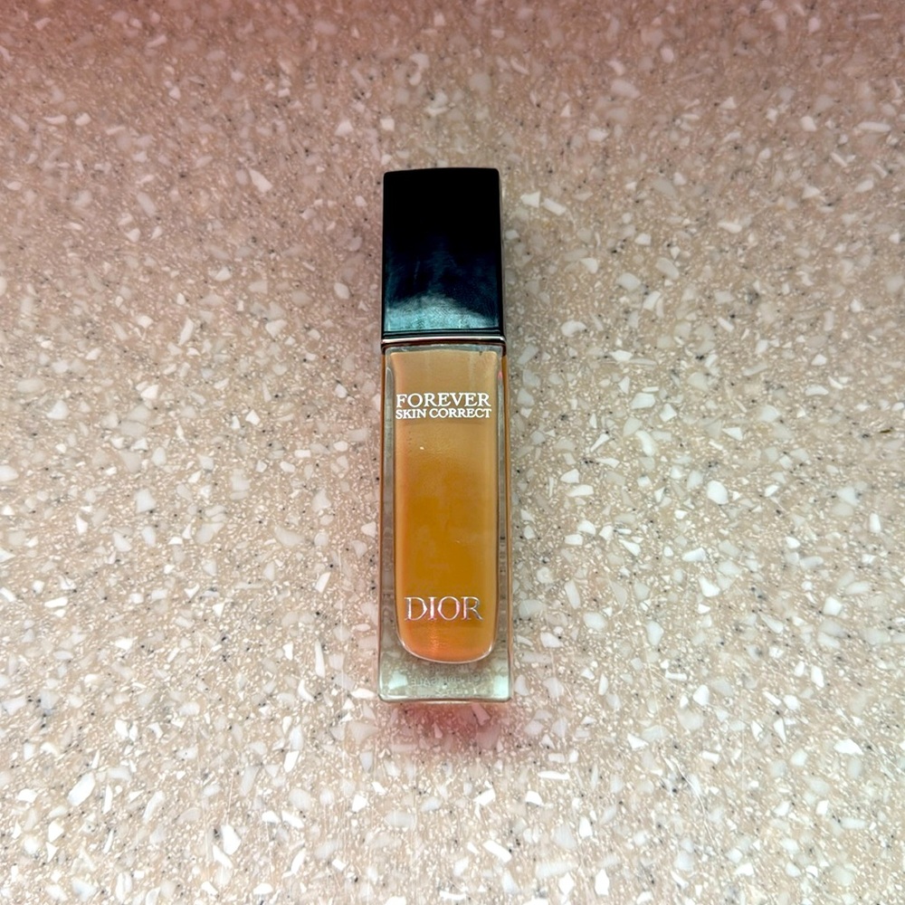 🆕 DIOR Forever Skin Correct 24 Hour concealers in 4WO